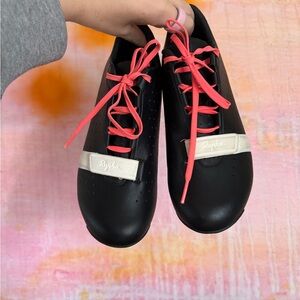 Rapha Black Cycling Shoes with Coral Pink Laces Sz W 8; M 6.5; EU 39
